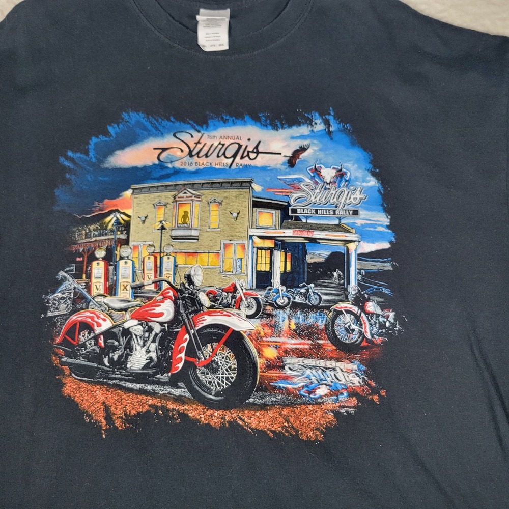 Gildan Sturgis Black Hills Rally T-Shirt Mens 2XL Black 2016 76th Annual Graphic